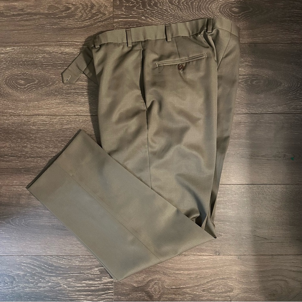 Brooks Brothers Trousers 36x32- 100% Wool